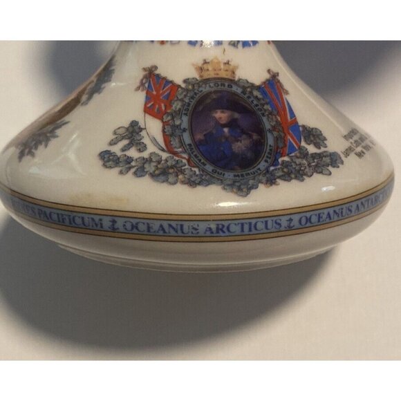 Vint. Mini Bottle Shot British Navy Pusser's Original w Stuck Cork Grandpa core - Picture 9 of 9